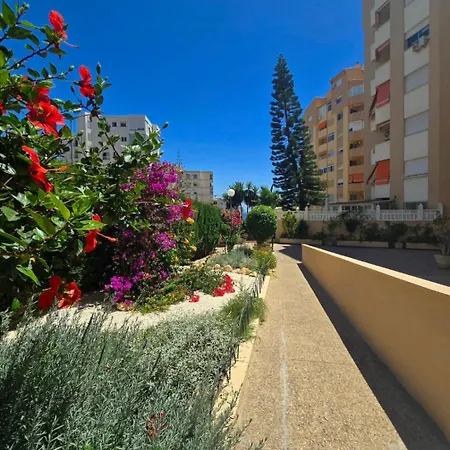 Apartment Mikasika - Duplex With Seasonal Swimming Pool & Walking Distance From The
